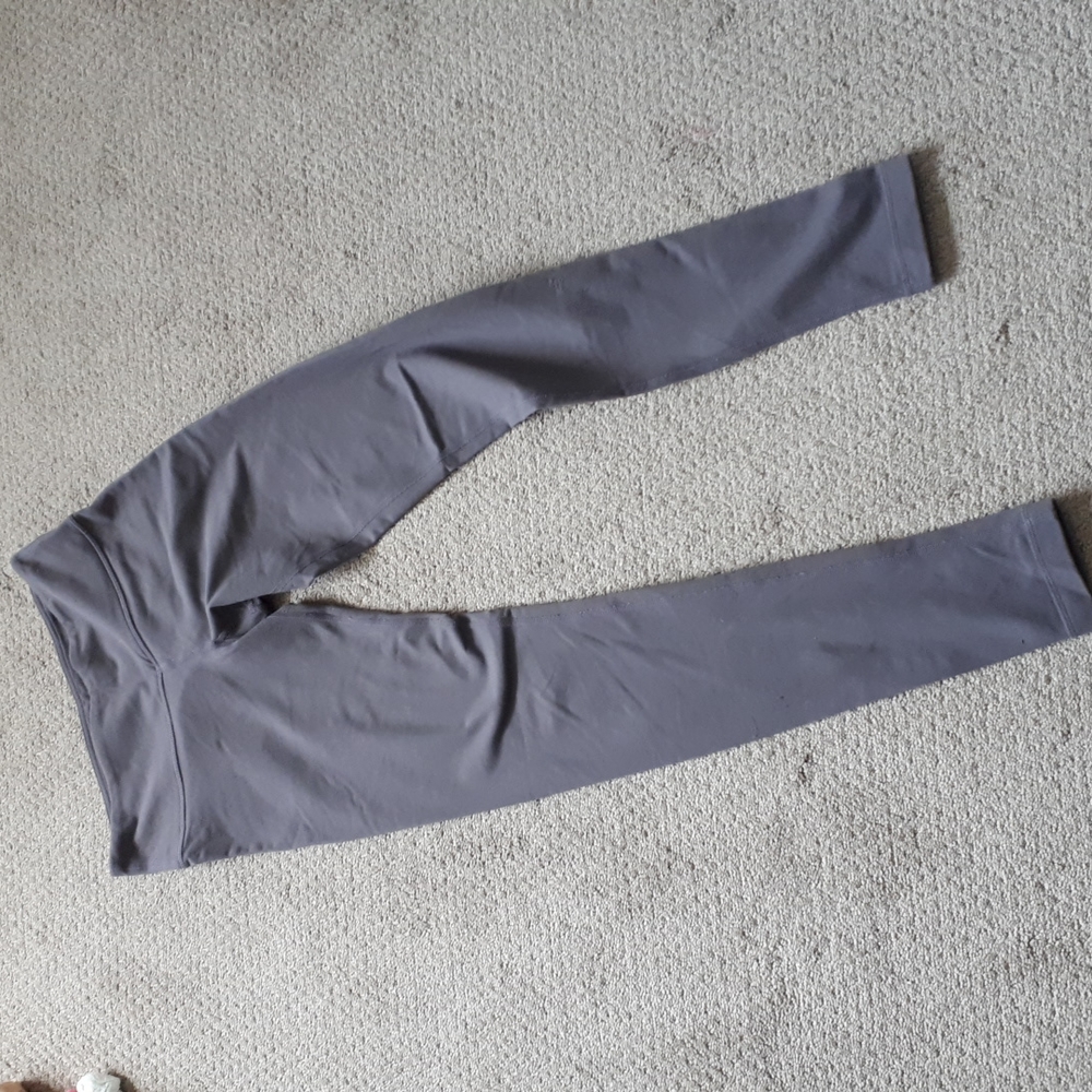 Lululemon leggings grey
